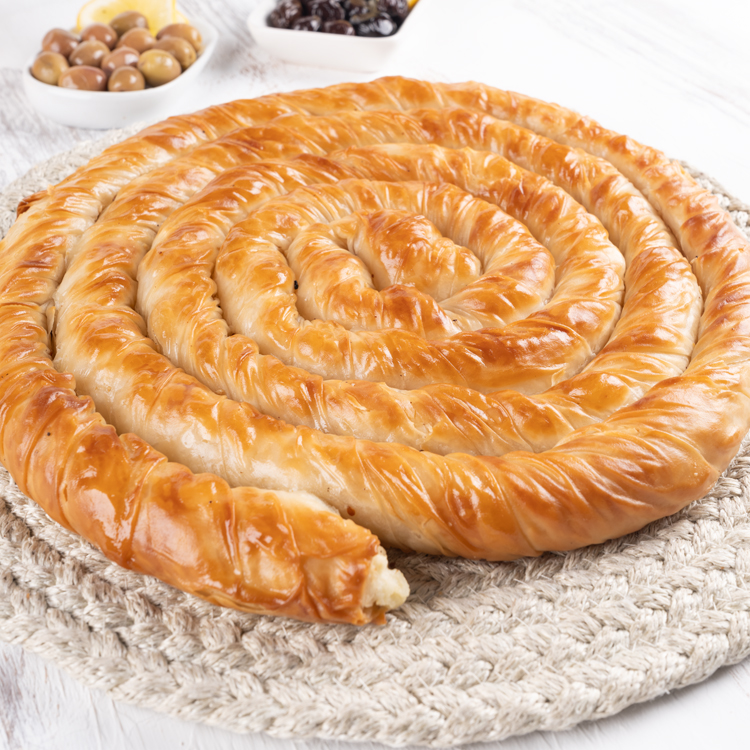 Tepsi Böreği